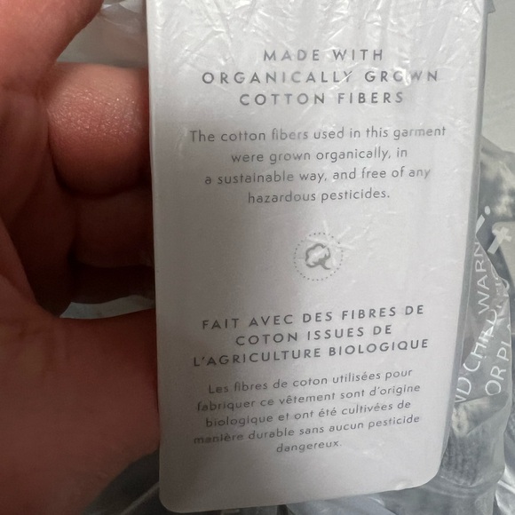 🆕PETIT LEM - 6-12M - NWT - INFANT KNIT GREY / WHITE SNOWFLAKE HAT & MITTENS SET - Picture 7 of 8